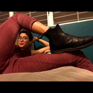 Meet your Posher, Yara